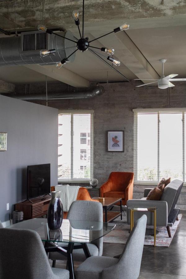 The Guild Austin Lofts On 5Th Apartment Exterior photo